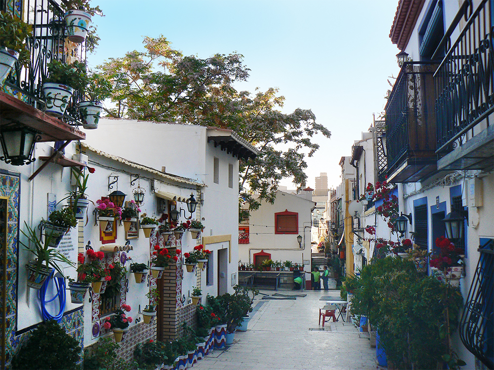 Santa Cruz The Charming Historic Neighborhood of Alicante